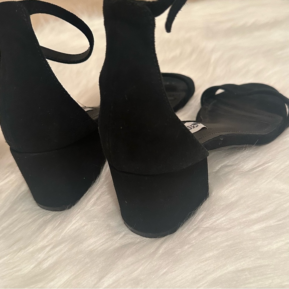 Steve Madden IRENEE Black Suede Block Heel Ankle Strap Dress Sandals (EUR 36) - Picture 10 of 17